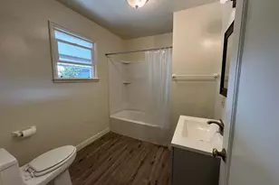 2042 E Mayfair, Fresno, CA 93703 - Photo 18