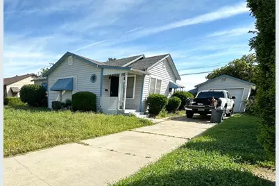 2042 E Mayfair, Fresno, CA 93703 - Photo 10