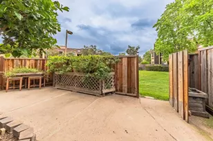 2112 Darnis Cir, Morgan Hill, CA 95037 - Photo 18