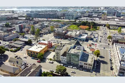 275 9th St 3, Oakland, CA 94607 - Photo 42