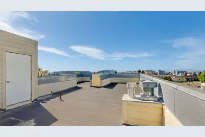 275 9th St 3, Oakland, CA 94607 - Photo 30