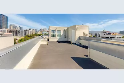 275 9th St 3, Oakland, CA 94607 - Photo 34