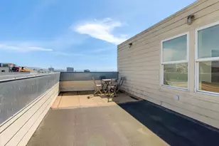 275 9th St 3, Oakland, CA 94607 - Photo 32