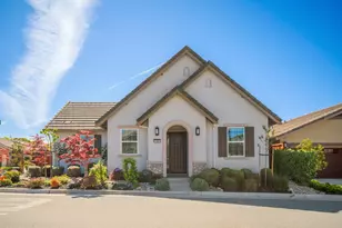 1181 McClellan St, Hollister, CA 95023 - Photo 1