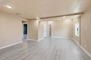 333 W 4th St, Stockton, CA 95206 - Photo 26