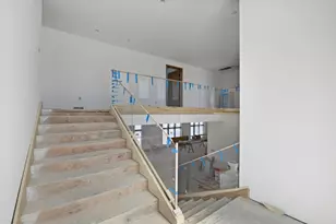 18 Bel Aire Ln, San Mateo, CA 94402 - Photo 12