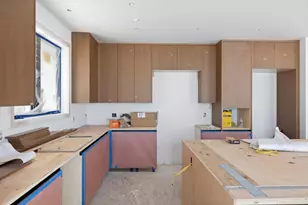 18 Bel Aire Ln, San Mateo, CA 94402 - Photo 8