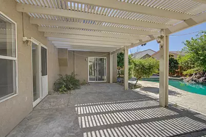 1753 Mills, Los Banos, CA 93635 - Photo 16