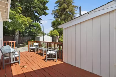 17468 Via Primero, San Lorenzo, CA 94580 - Photo 24