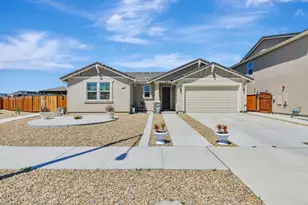 2880 Grayson Ct, Hollister, CA 95023 - Photo 2