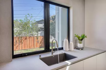 957 Clara Dr, Palo Alto, CA 94303 - Photo 22