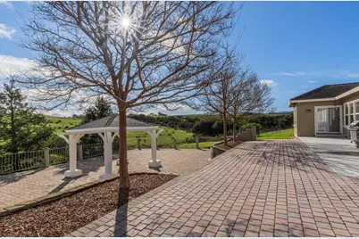 115 Emerald Way, San Juan Bautista, CA 95045 - Photo 6