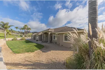 115 Emerald Way, San Juan Bautista, CA 95045 - Photo 12