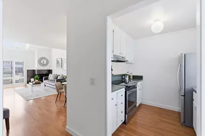 72 Cape Hatteras Ct, Redwood City, CA 94065 - Photo 2