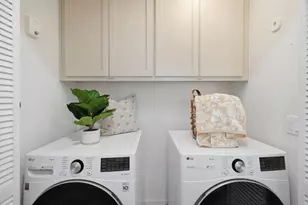 210 Morgan Ln, Menlo Park, CA 94025 - Photo 16