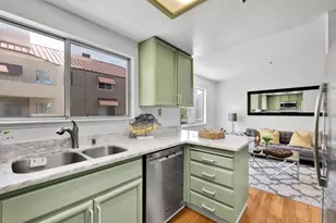 31 E Court Ln, Foster City, CA 94404 - Photo 14