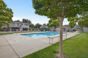 1325 Joplin Dr 2, San Jose, CA 95118 - Photo 12