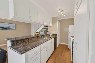 1325 Joplin Dr 2, San Jose, CA 95118 - Photo 6