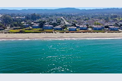 37 La Playa St 37, Monterey, CA 93940 - Photo 2