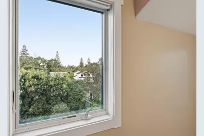 2067 Santa Cruz Ave, Menlo Park, CA 94025 - Photo 28