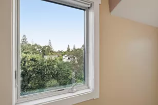 2067 Santa Cruz Ave, Menlo Park, CA 94025 - Photo 28