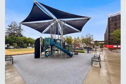 2599 Easton Ln 109, San Jose, CA 95133 - Photo 38