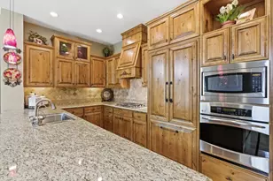 9612 Eagle Hills Way, Gilroy, CA 95020 - Photo 14