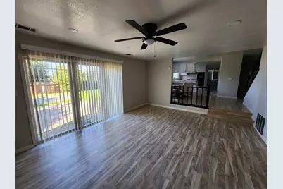 100 Yellowood Pl, Pittsburg, CA 94565 - Photo 16