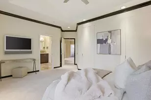 2060 Bunker Hill Dr, San Mateo, CA 94402 - Photo 32