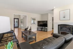 2160 Rosswood Dr, San Jose, CA 95124 - Photo 4