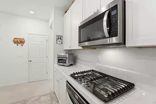 805 Klamath Way, Hollister, CA 95023 - Photo 12