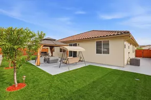 805 Klamath Way, Hollister, CA 95023 - Photo 40