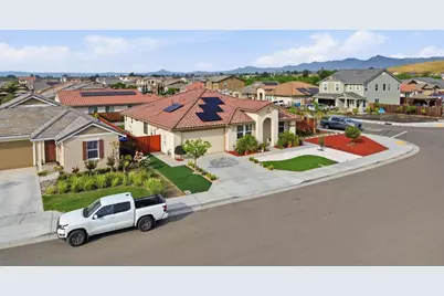805 Klamath Way, Hollister, CA 95023 - Photo 46