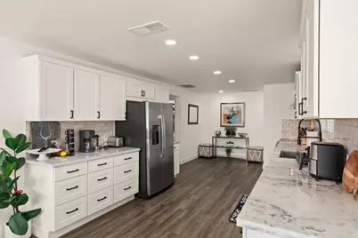 2180 Patton Ave, Napa, CA 94559 - Photo 16
