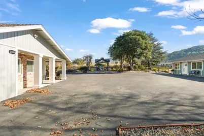 2180 Patton Ave, Napa, CA 94559 - Photo 4