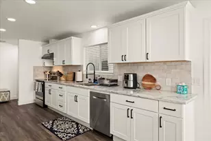2180 Patton Ave, Napa, CA 94559 - Photo 14