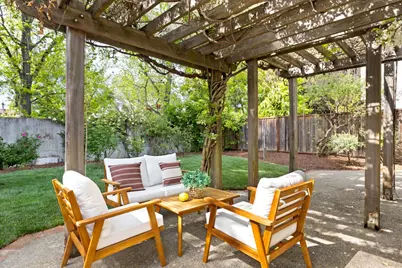 928 Knightsbridge Ln, Redwood City, CA 94061 - Photo 44