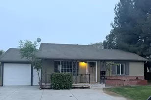 440 W 7th St, Gilroy, CA 95020 - Photo 1