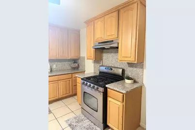 440 W 7th St, Gilroy, CA 95020 - Photo 4