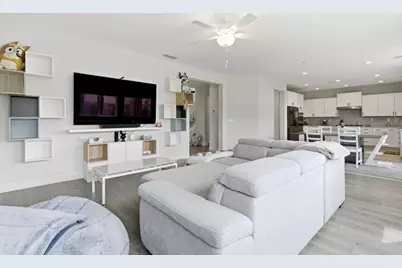 1096 Wildrose Dr, Hollister, CA 95023 - Photo 18