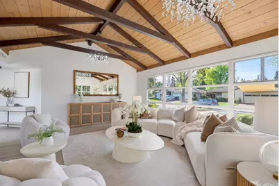 121 Lois Ln, Palo Alto, CA 94303 - Photo 20