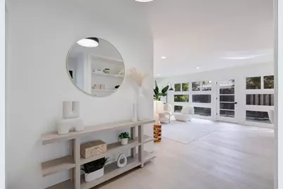 121 Lois Ln, Palo Alto, CA 94303 - Photo 10