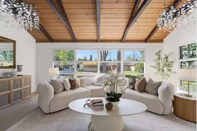 121 Lois Ln, Palo Alto, CA 94303 - Photo 16