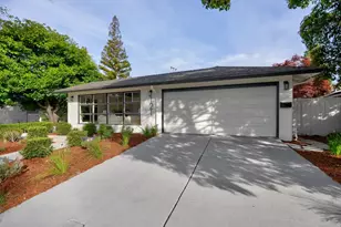 121 Lois Ln, Palo Alto, CA 94303 - Photo 4