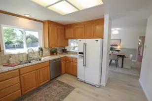 107 Linden St, Santa Cruz, CA 95062 - Photo 10