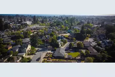 107 Linden St, Santa Cruz, CA 95062 - Photo 22