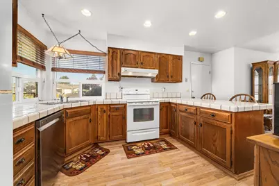 459 Vivienne Dr, Watsonville, CA 95076 - Photo 4