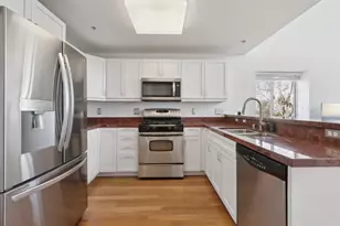 350 N 2nd St 335, San Jose, CA 95112 - Photo 8