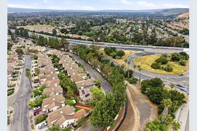 375 Montevideo Cir, Fremont, CA 94539 - Photo 44