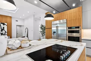 1808 Fallen Leaf Ln, Los Altos, CA 94024 - Photo 18